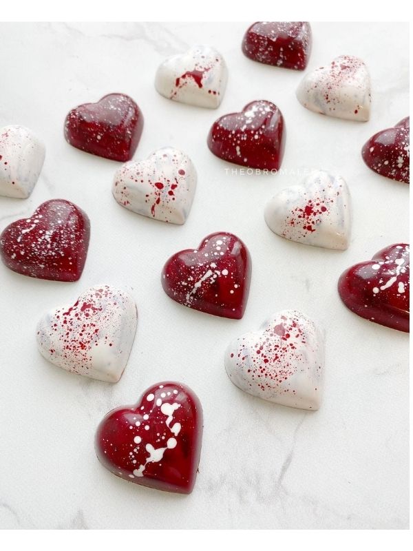 CM 1510 HEART PRALINE CHOCOLATE MOULD