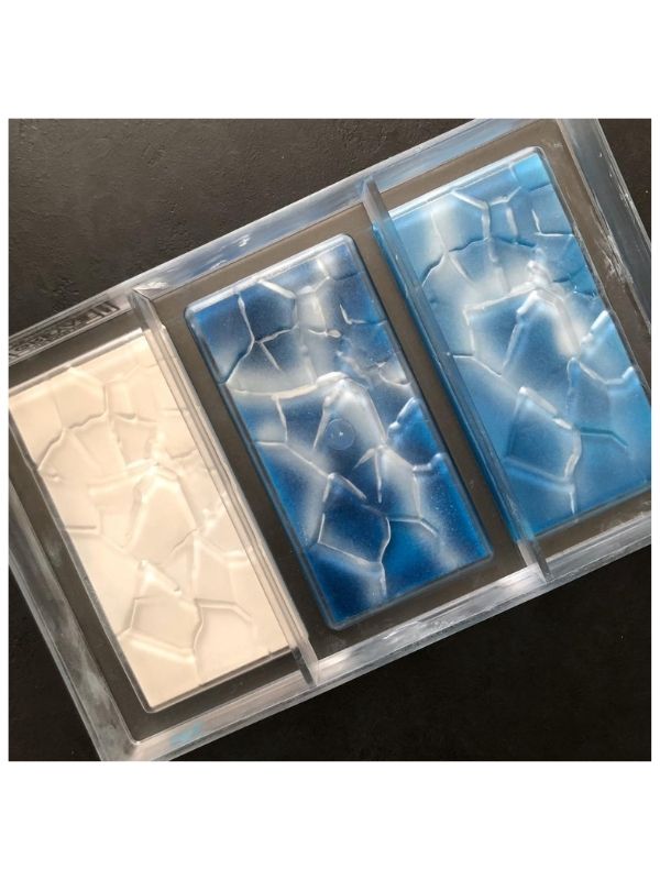 CM 3249 CRACK 80gr TABLET CHOCOLATE MOULD - GREYAS CHOCOLATE MOULDS