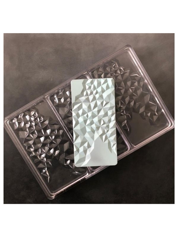 CM 3250 EUROPE TEXTURE TABLET CHOCOLATE MOULD - GREYAS CHOCOLATE MOULDS