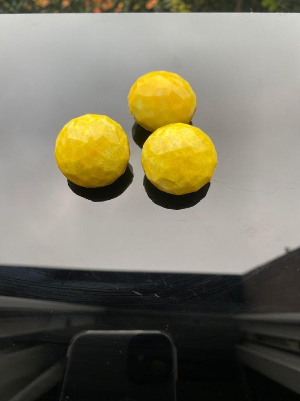 CM 3407 MOULE À PRALINÉ EN CHOCOLAT