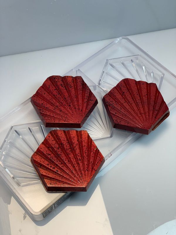 CM 3811 SUNSHINE TABLET CHOCOLATE MOULD