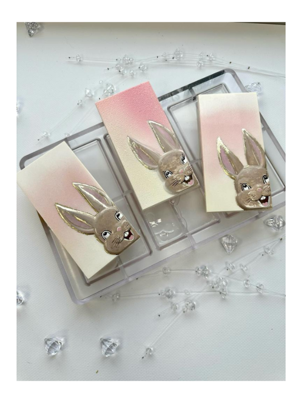 CM 3875 HAPPY BUNNY TABLET CHOCOLATE MOULD