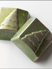 CM 3919 PRALINE PINE TREE FIGURE CHOCOLATE MOULD