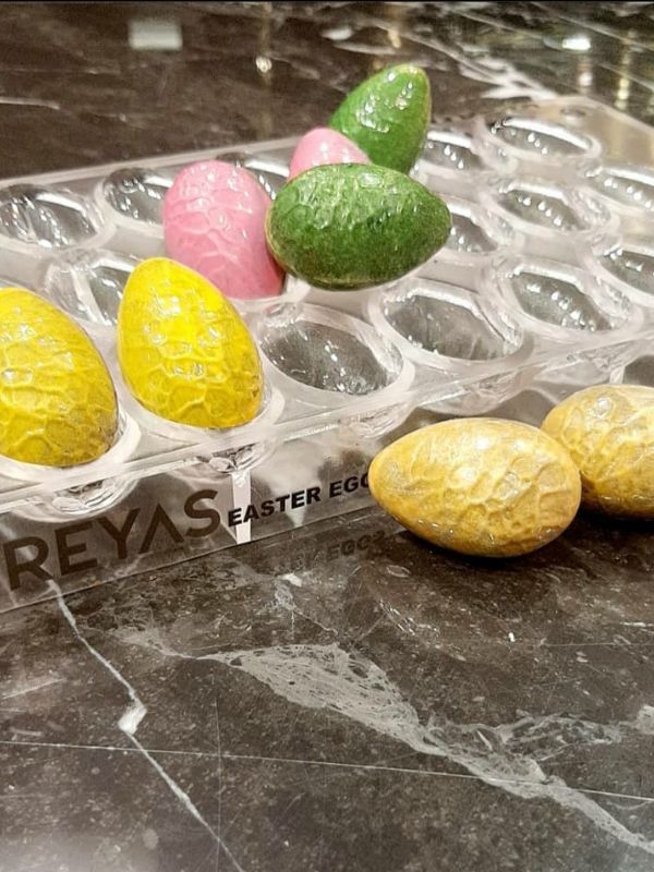 Cracked Egg Chocolate Mold, Textured Egg Chocolate Mold, Chocolate Egg Mold, Easter Egg Chocolate Mold, Dinosaur Egg Chocolate Mold, Dragon Egg Chocolate Mold, Cracked Shell Chocolate Mold, Egg Shaped Chocolate Mold, Decorative Egg Chocolate Mold, Embossed Egg Chocolate Mold, Patterned Chocolate Egg Mold, 3D Chocolate Egg Mold, Easter Chocolate Mold, Novelty Chocolate Mold, Chocolate Figurine Mold, Chocolate Candy Mold, Chocolate Praline Mold, Professional Chocolate Mold, Polycarbonate Chocolate Mold, Choco