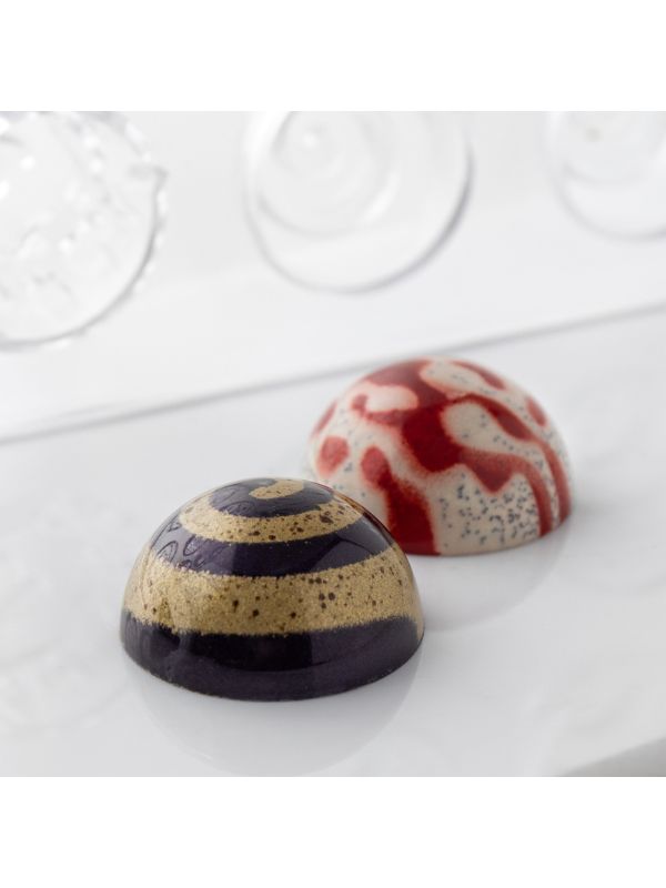 Swirl Chocolate Decoration Template, Spiral Chocolate Decoration Template, Easy Paint Chocolate Mold Template, Chocolate Bonbon Painting Template, Abstract Bonbon Decoration Template, Marble Effect Chocolate Decoration, Spiral Bonbon Template, Swirl Pattern Chocolate Template, Chocolate Mold Decorating Template, Chocolate Decoration Stencil, Round Bonbon Decoration Template, Chocolate Praline Decoration Template, Chocolate Painting Guide, Chocolate Mold Color Template, Professional Chocolate Decorating Temp